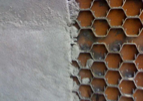 龟甲网耐磨衬里涂料在烟道的抗磨效能研究