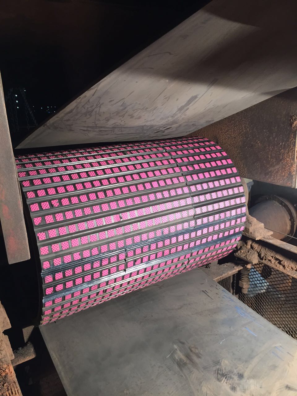 磁性耐磨陶瓷在选粉机中的应用优势解析