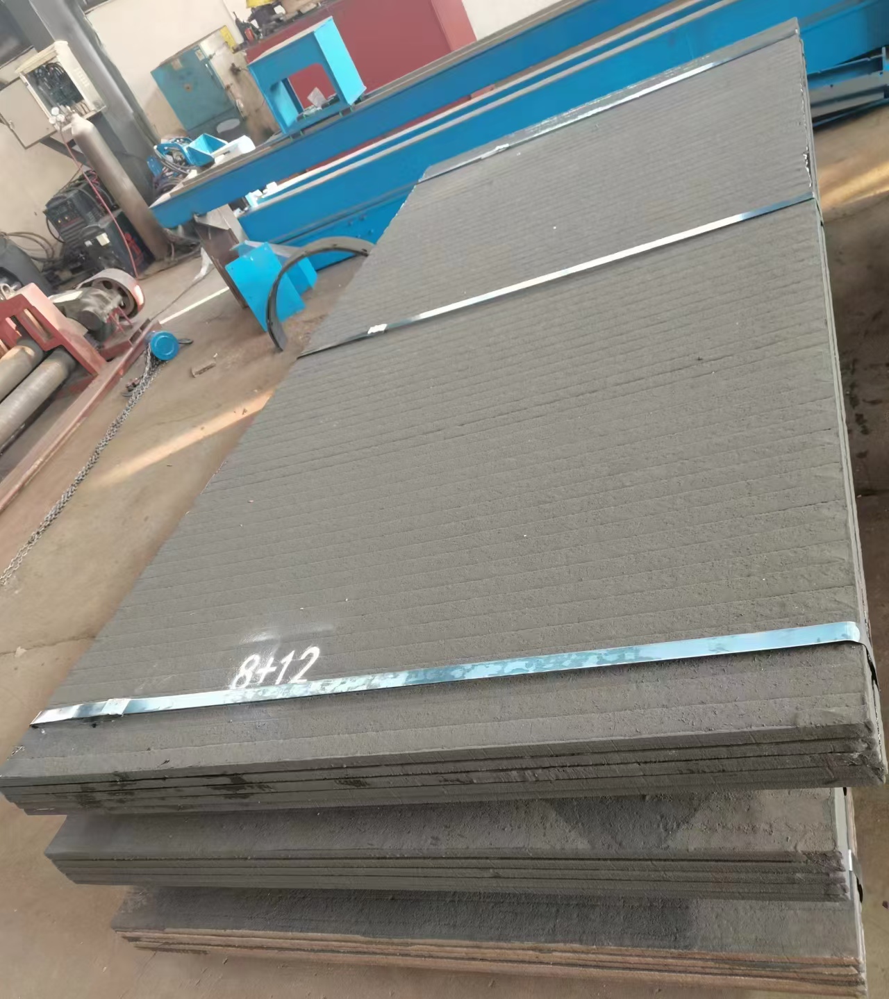 双金属堆焊耐磨板在煤矿输送斗磨损创新应用